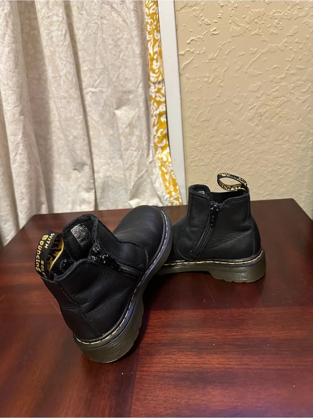 Dr. Martens 2976 J Chelsea Boots Kids Size 12 Black Softy T Leather Side Zip
